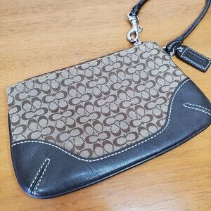 Coach Logo Signature Collection Wristlet Brown Wallet Zippered Coin Purse
